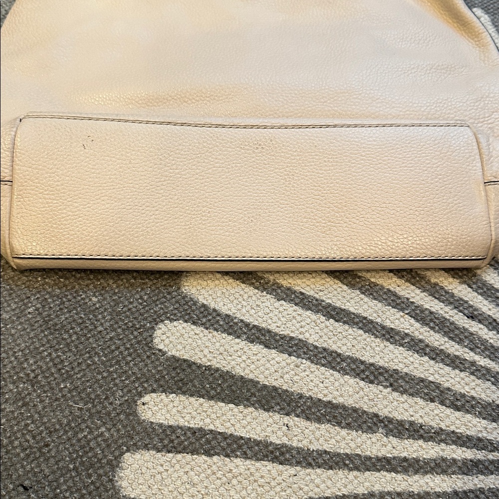 KATE ♠️ SPADE HOBO BAG IN IVORY - Picture 5 of 15